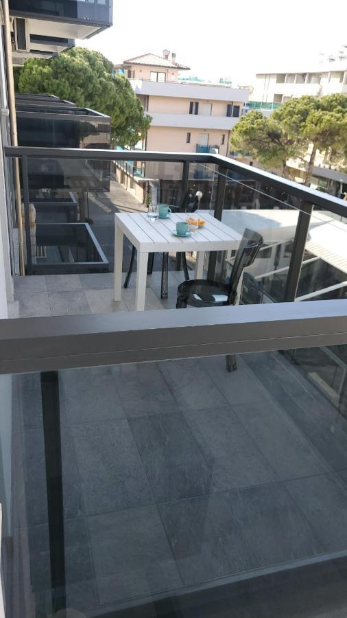 Malibu Apartments Bibione Eksteriør bilde